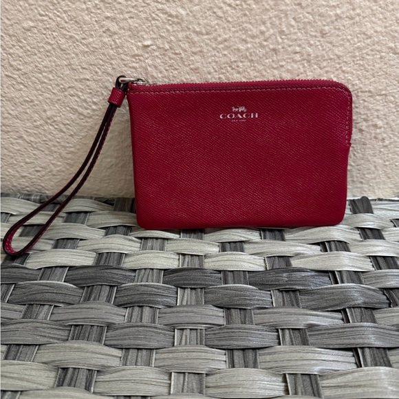 Coach Red Pebbled Leather Wristlet Zip Pouch Wallet - Picture 12 of 16